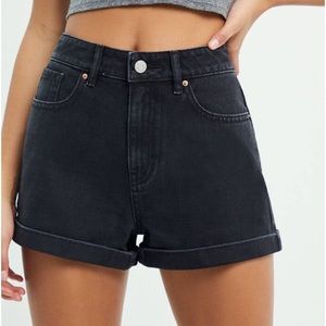 NWOT Washed Black Mom Jean Shorts